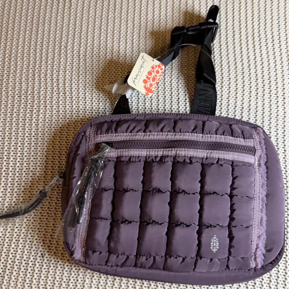 FP Movement Quilted Handwarmer Sling Bag Graphite Purple Puffy Crossbody NWT